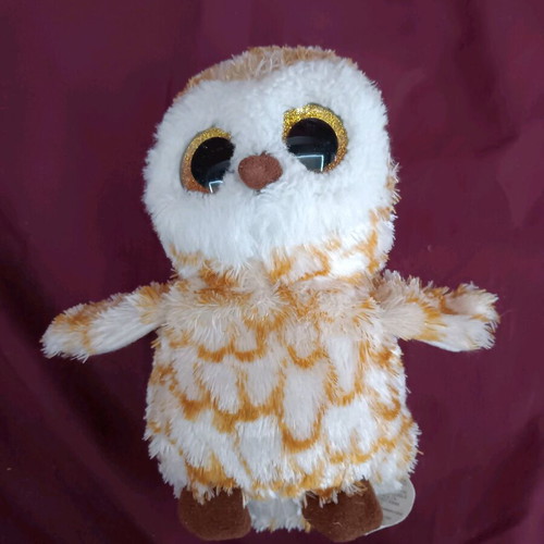 Owl plush doll like new