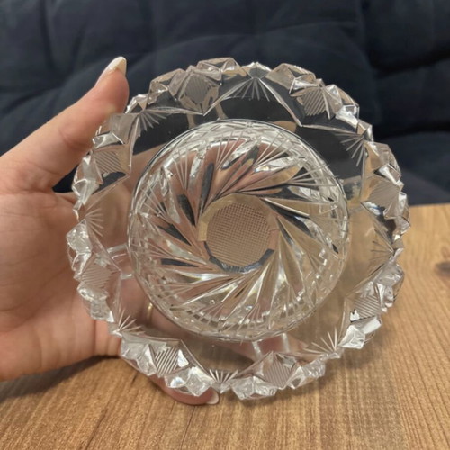 Crystal decorative ashtray