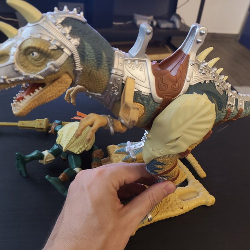 TMNT Paleo Patrol Dino Runners Allosaurus & Michelangelo Playmates 2006 set