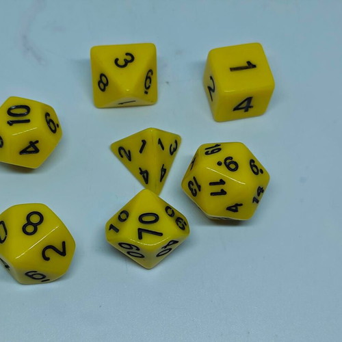 RPG dice set 7 pieces like new with fabric pouch