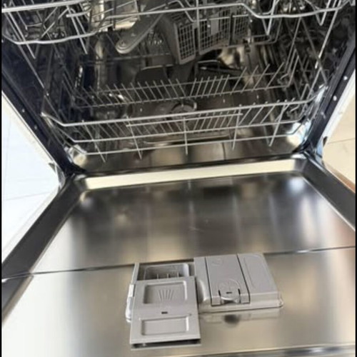 Whirlpool W2F HD624 dishwasher, brand new unused