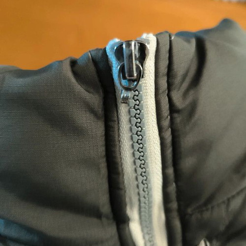 Children's jacket with detachable sleeves 13 years 158 cm like new, beige and gray