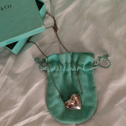 Tiffany&Co. 925 Silver Vintage Puffy Heart Necklace Like New