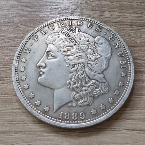 1 Dollar Morgan Replica 1889 like new