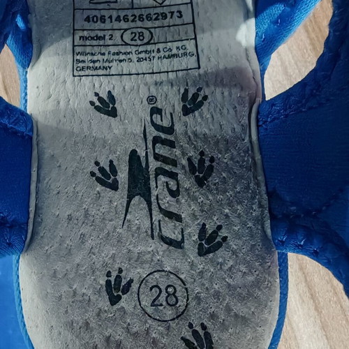 Crane Kids Sandals Size 28 New