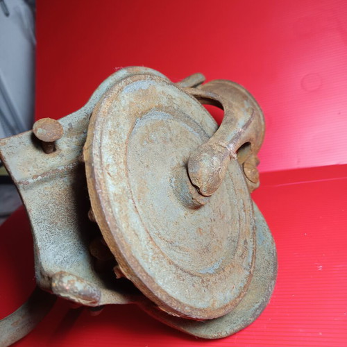 Manual Corn Sheller used, heavy cast iron, early 1900s