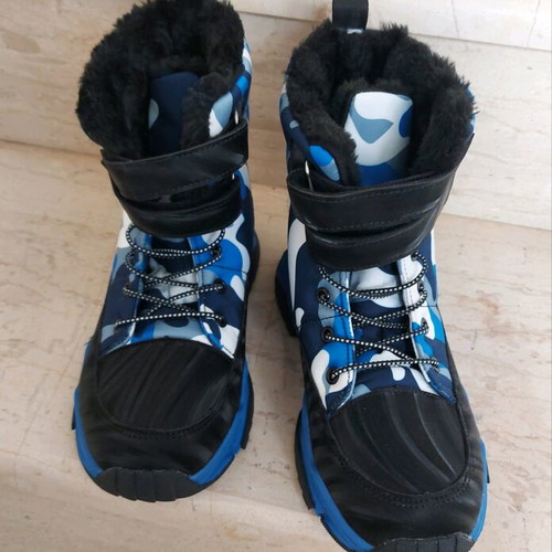 Waterproof boots new, size 36, black and blue
