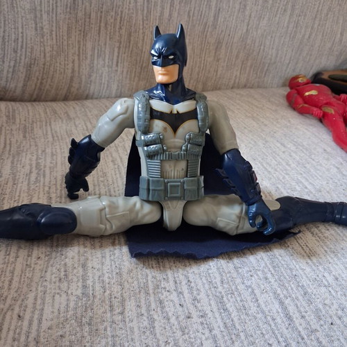 Batman figure like new