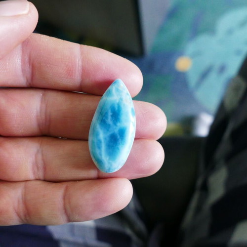Larimar Cambon natural stone new 8.81 grams