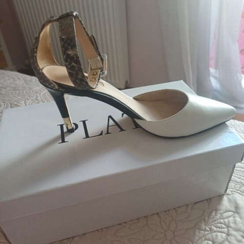 Guess heels like new, white and beige