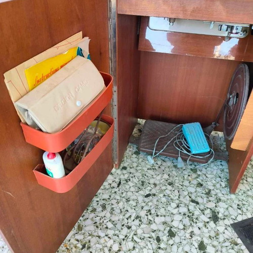 Mercedes sewing machine