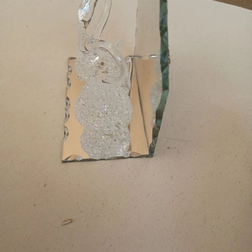 Blown glass decoration, loving swans