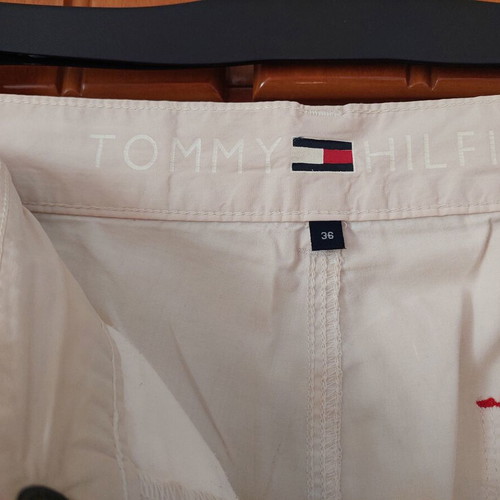 Tommy Hilfiger men's capri cargo pants like new, beige, cotton blend