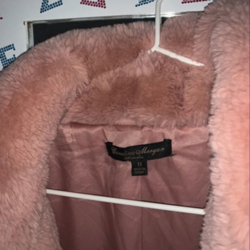 Pink fur coat like new