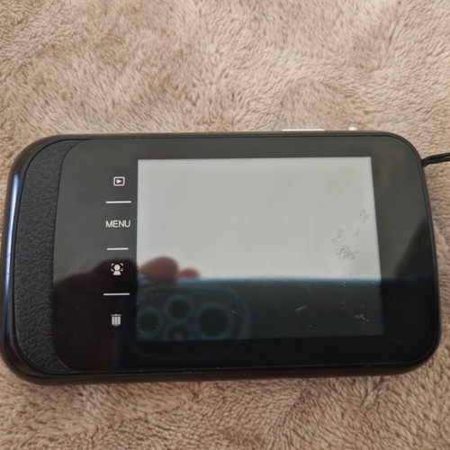 Rollei Flexline 100 touch 10mpxl digital camera used with case and memory card