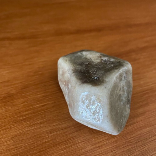 White quartz new with clear appearance and crystal shine