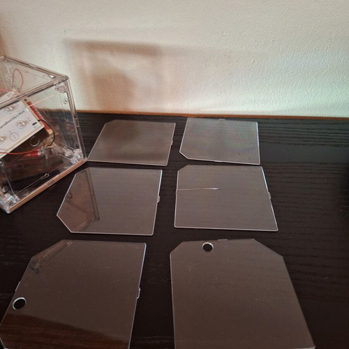Photo rotation device like new, cube frame with light