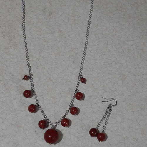 Necklace and earrings set with coral in steel, 50 cm length, new