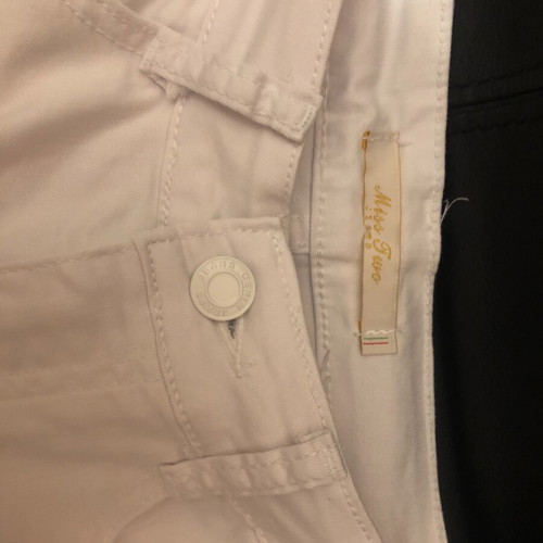 Women's white denim pants new, size Small