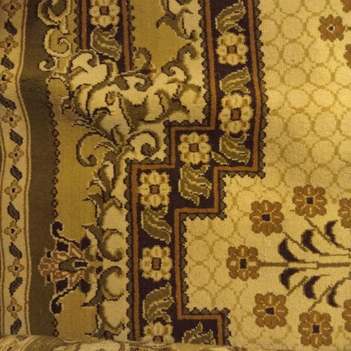 Wool rug used 310x200 in olive and beige colors