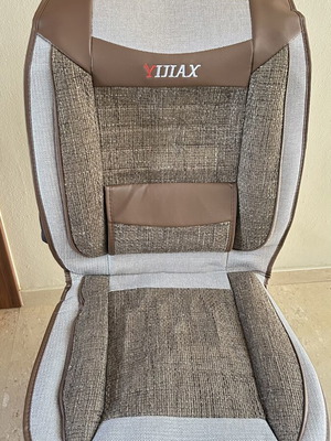 Car seat covers full set like new, straw and leatherette