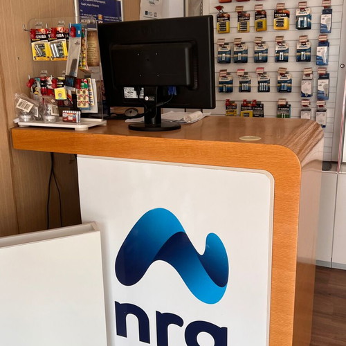 Professional store counter like new with work surface