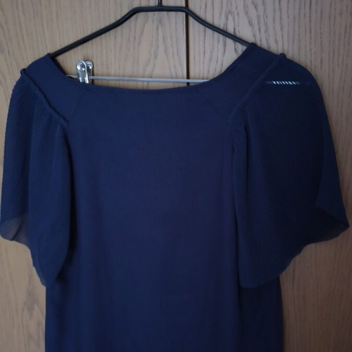 Fransa blouse no small, like new, navy with sleeve design