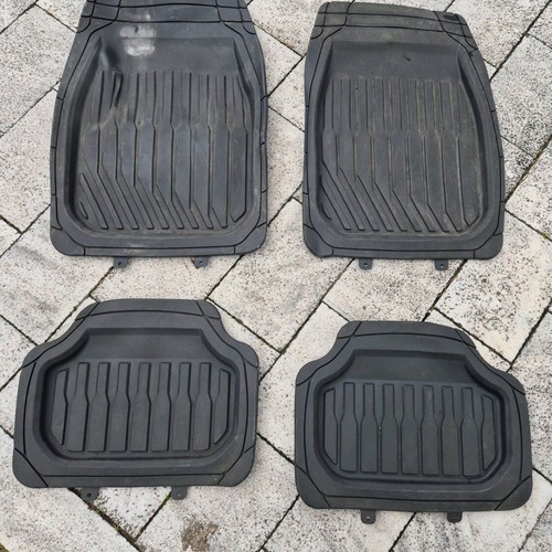 Car floor mats set used 6 pcs (2 carpet + 4 rubber) universal