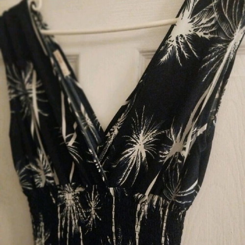 Jumpsuit like new, medium size, blue and white