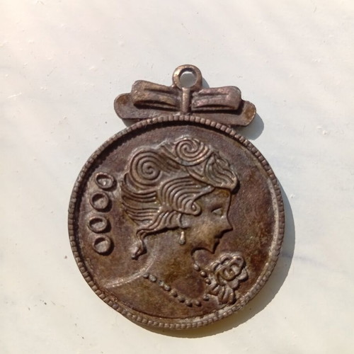 French medal 3.3 cm used