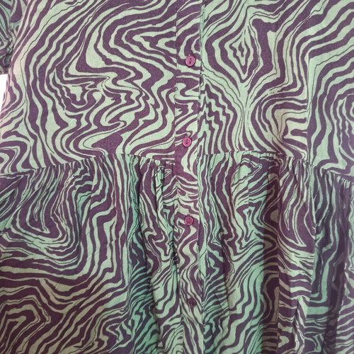 Stradivarius green long shirt dress Small used with black pattern