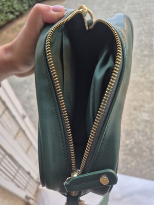 Harrods shoulder bag like new, black and green