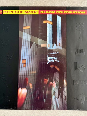 Depeche Mode Black Celebration gray vinyl used, electronic genre