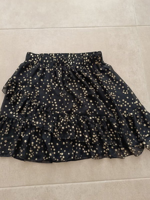 Girls Black And Gold Metallic Star Ruffle Skirt Like New