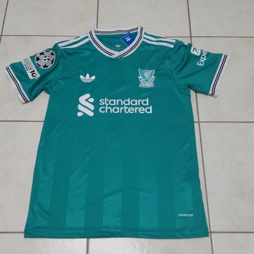 Van Dick Liverpool Jersey size S new official replica