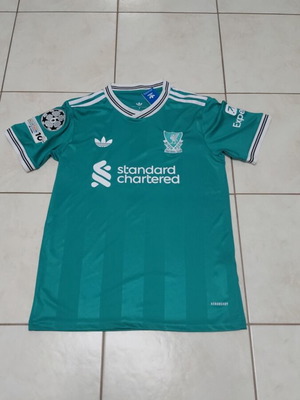 Van Dick Liverpool Jersey size S new official replica