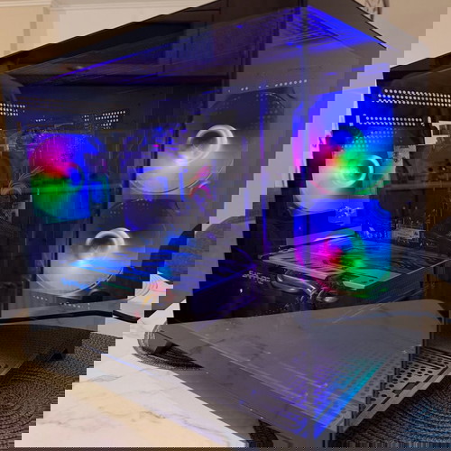 Gaming PC Ryzen 5 3400G RX580 8GB Nitro+ 16GB DDR4 σαν καινούργιο με Win11