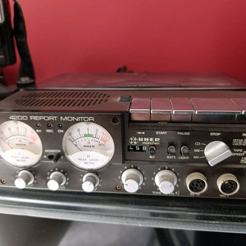 Portable voice recorder like new