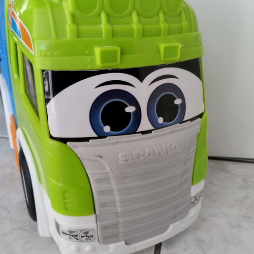 Scania toy truck like new with sound and lights