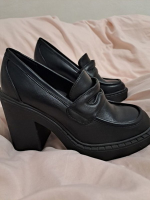 Loafers με χοντρό τακούνι και φιάπα μαύρα νούμερο 37 σαν καινούργιο