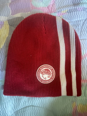 Olympiacos hat like new, white and red