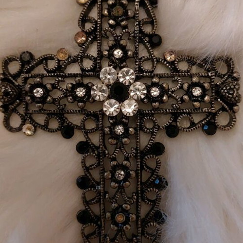 Vintage cross impressive like new with chain