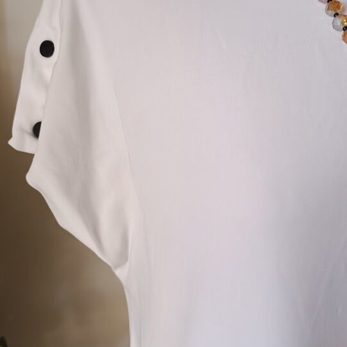 Karl Lagerfeld dress size 44 white like new with side slits