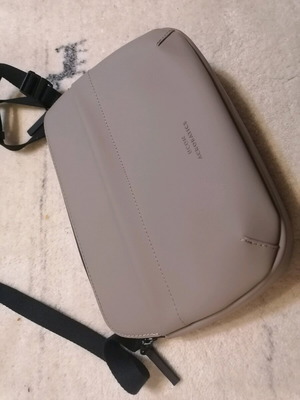 Ucon Acrobatics crossbody bag new, dark sand color