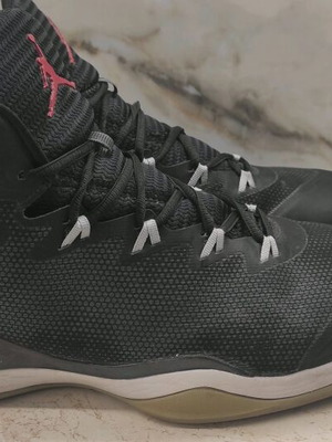 Jordan sneakers size 47 like new, black and gray shoes