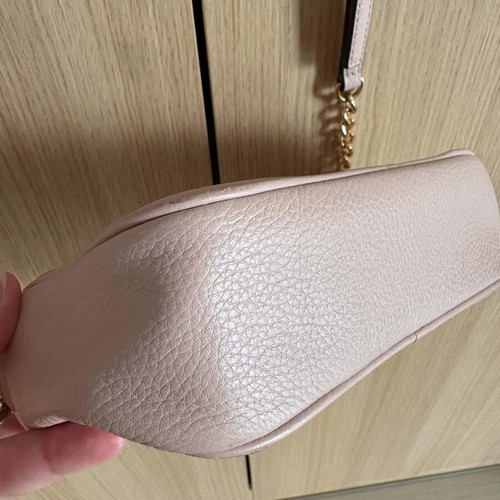 Michael Kors bag like new, soft pink color