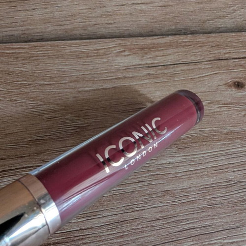 Iconic London Liquid Matte Eyeshadow new, shade Rich Soul
