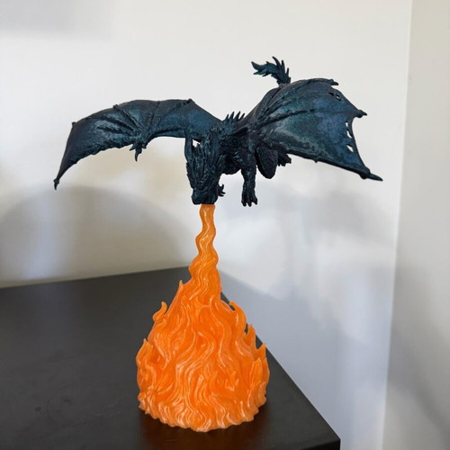 Dragon 3D LED Table Lamp with Flame Effect new