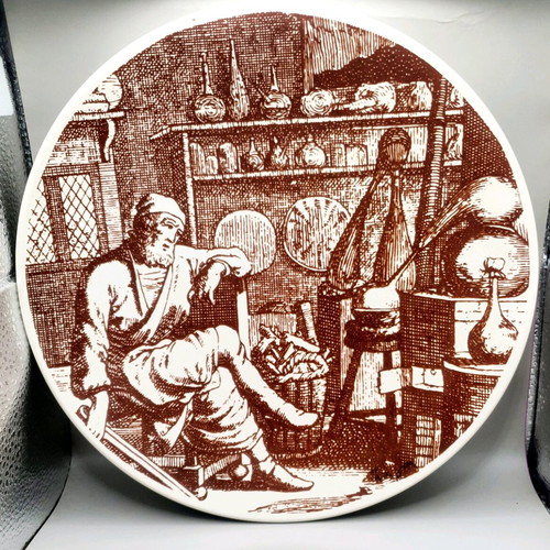 Ceramic plate Koper A.E. 1975 like new, 23 cm