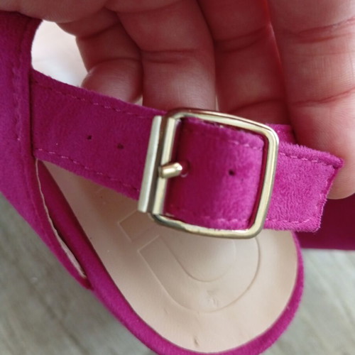 Chicago suede fuchsia sandals with block heel, size 39